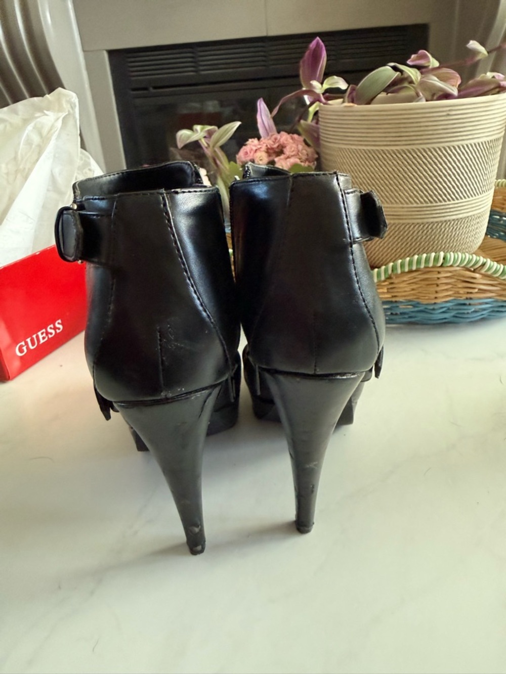 Guess Booties - Picture 3 of 6
